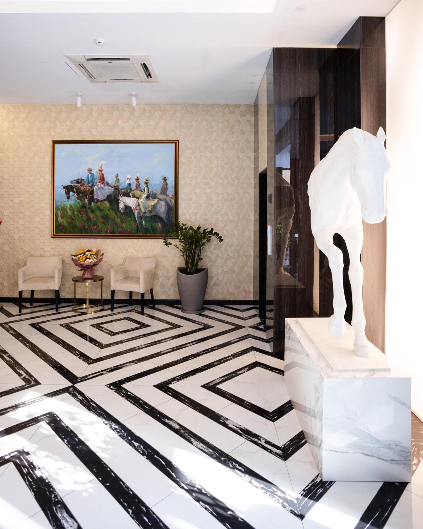 Resident City Hotel 阿拉木图 外观 照片