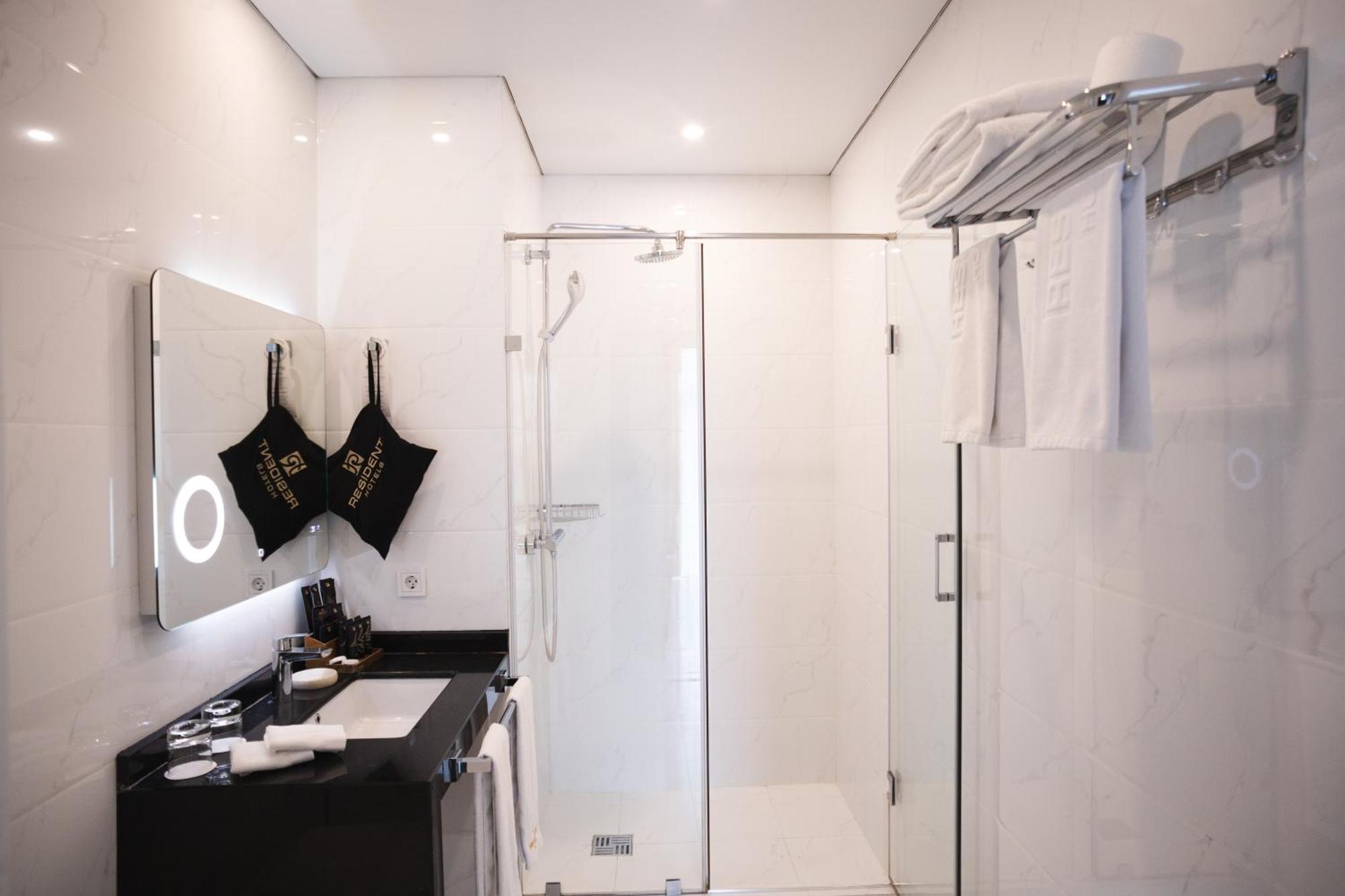Resident City Hotel 阿拉木图 外观 照片