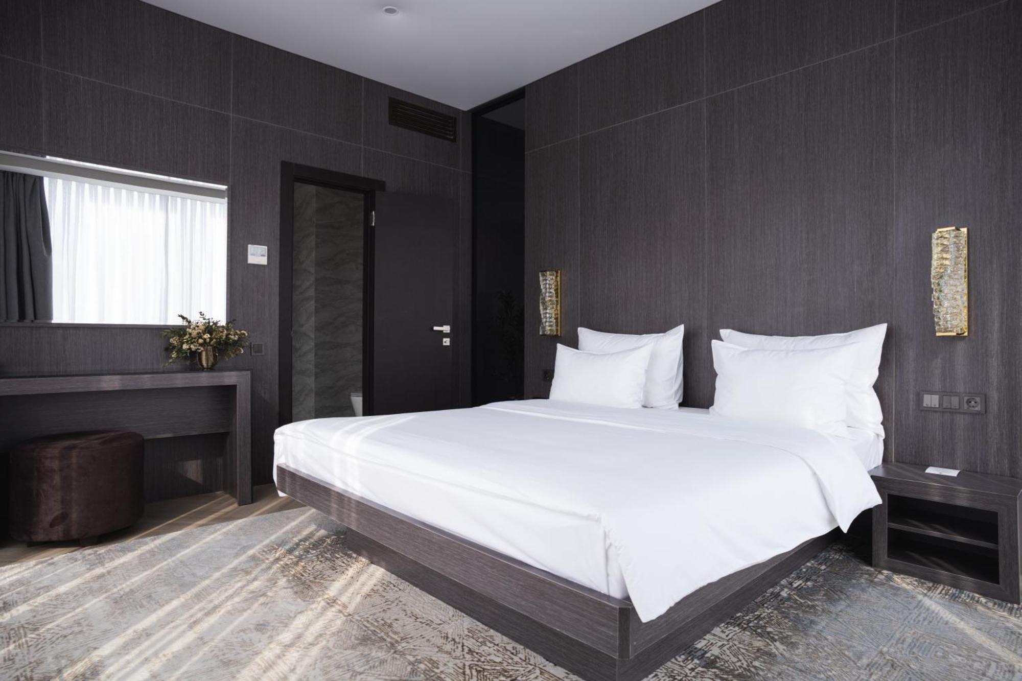 Resident City Hotel 阿拉木图 外观 照片