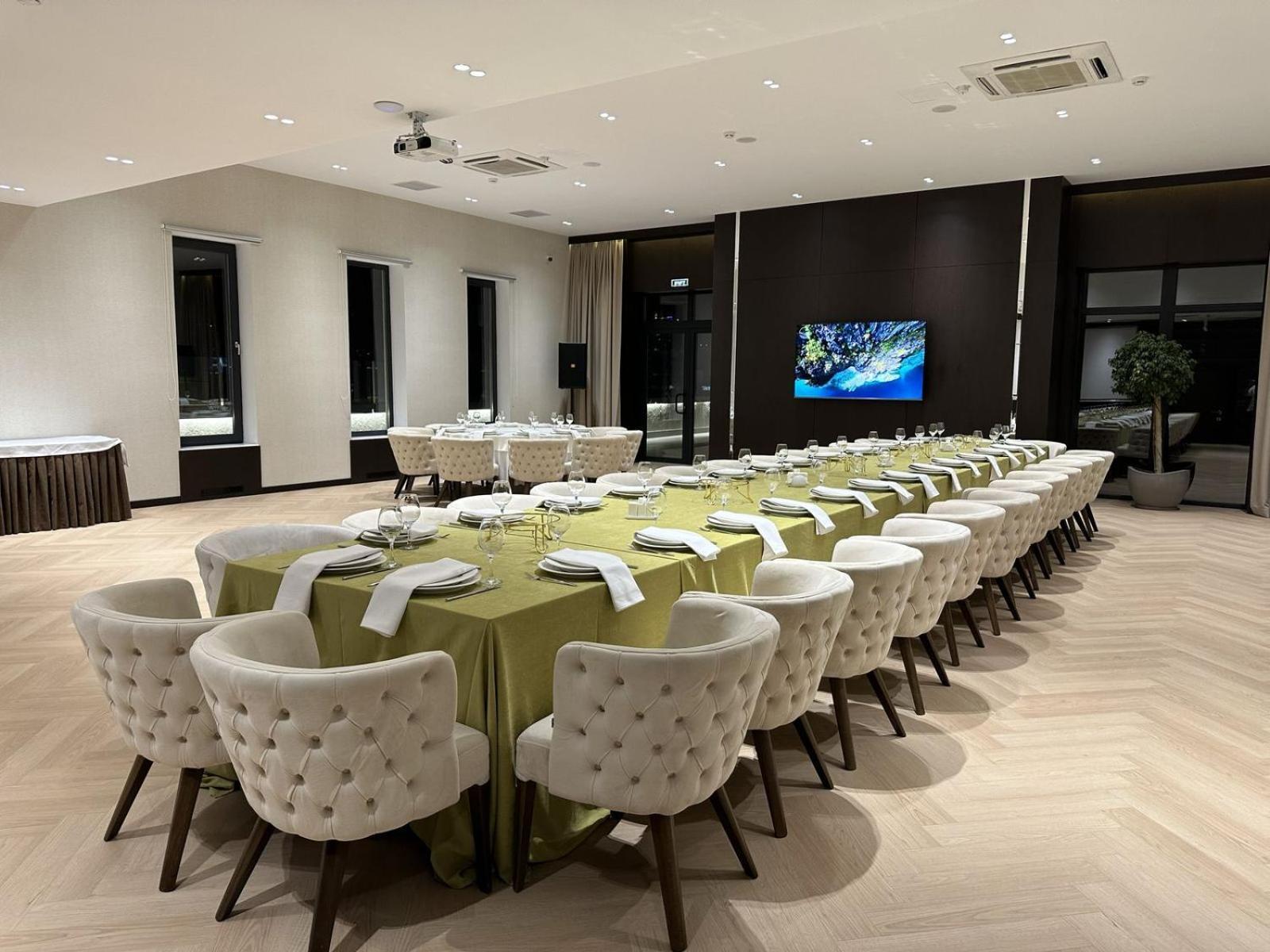 Resident City Hotel 阿拉木图 外观 照片